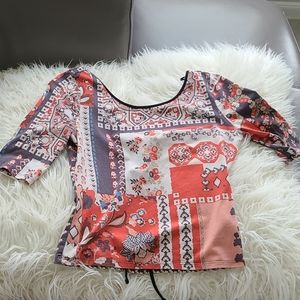 Guess top half sleeve